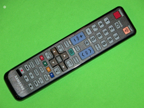 Genuine OEM Samsung Remote Control: UN60D8000, UN60D8000YF, UN60D8000YFXZA, UN65C6500, UN65C6500VF, UN65C6500VFXZA, UN65C8000